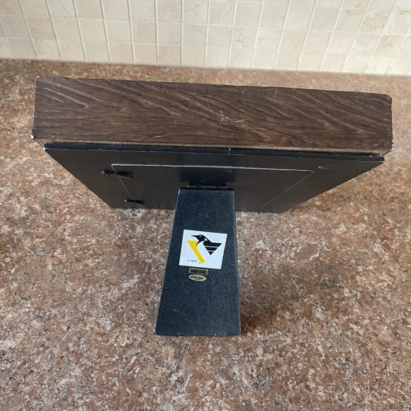 Pittsburgh Penguins 1990s 3D Picture Frame. - Picture 6 of 10